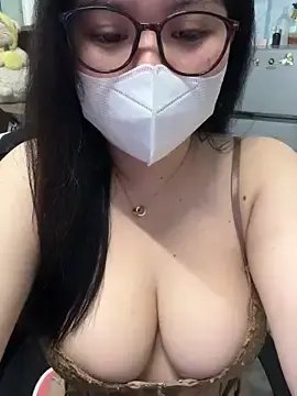 Stripchat Best Webcam of Halley18z
