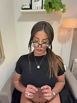 Stripchat Live Sex of Brownfitbabyy
