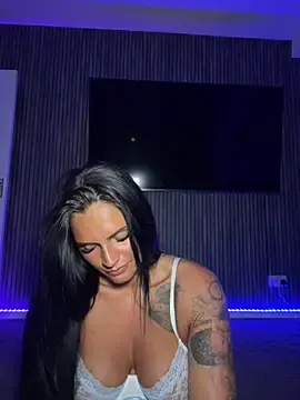 Stripchat Free Porn Cam of Destinylovex