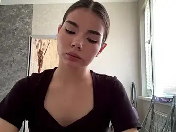 Stripchat Watch Live Sex Cams of MarylnMonnier