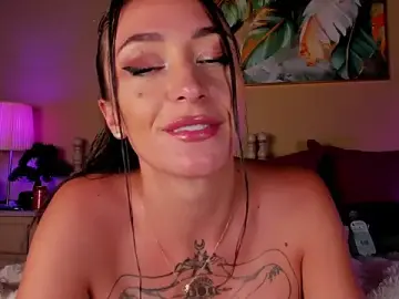 Stripchat Adult Webcam of LunaMystyque