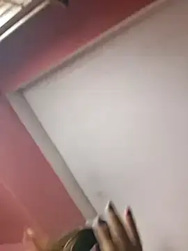 Stripchat Free Porn Cam of Meera_misty