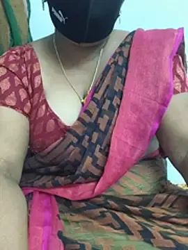Stripchat Live Porn of tamilrose143