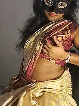 Stripchat Live Porn of DIRTYSECRET_QUEEN_07