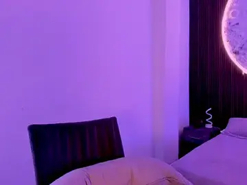 Stripchat Free Live Porn of SarahCastro1_