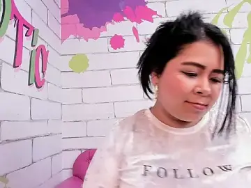 Stripchat Live Porn of AriaMoonnn