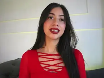Stripchat Free Porn Cam of charlotterusso