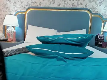 Stripchat Free Porn Cam of MaddisonMartins