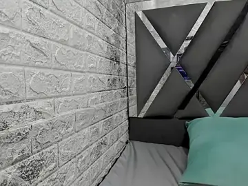 Stripchat Live Sex Cam of Sharolh