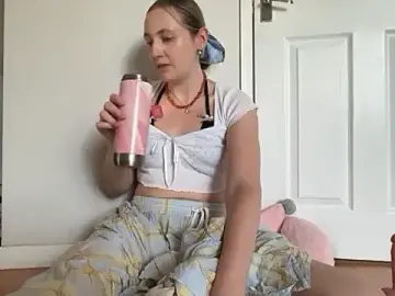 Stripchat Best live sex cam show of Littlelolo60