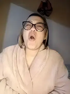 Stripchat Best Webcam of lualviz