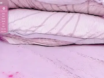 Stripchat Sex Cam of AURORAMILLSS