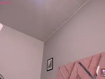 Stripchat Watch Live Sex Cams of nova_silk