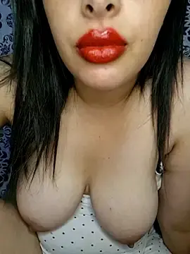 Stripchat Adult Webcam of Miss-Soka