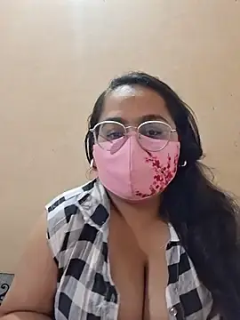 Stripchat Adult Webcams of Riya__naughty