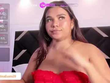 Stripchat Adult Webcam of Carolina_Evanss