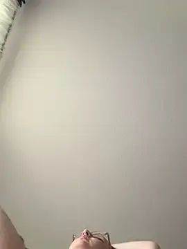 Stripchat Free Porn Cam of BellaBambiii