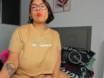 Stripchat Live Sex of Meggan_Moree