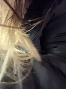 Stripchat Free Porn Cam of AliceStone19