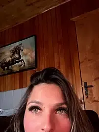 Stripchat Adult Webcam of AliceStone19