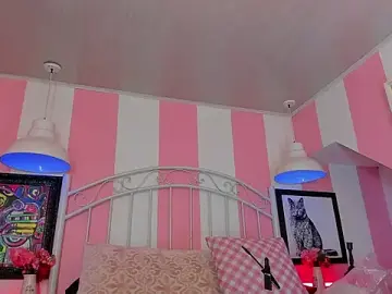 Stripchat Watch Live Sex Cams of Liah_Grey8
