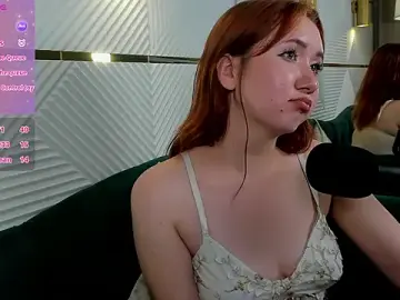 Stripchat Best live sex cam show of Daisy_Daylark