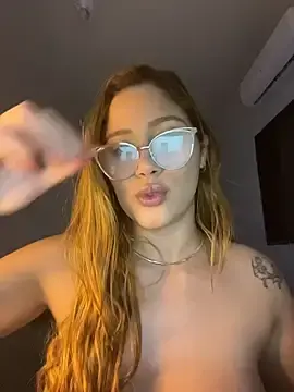 Stripchat Best live sex cam show of ruivinha2006