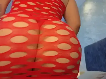 Stripchat Live Sex Cam of lola__sweetx