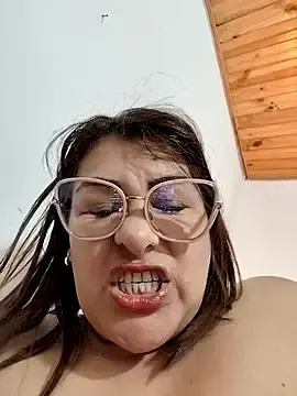 Stripchat Best live sex cam show of AlexxiaaMat