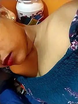 Stripchat Live Porn of Sexy_Divya__