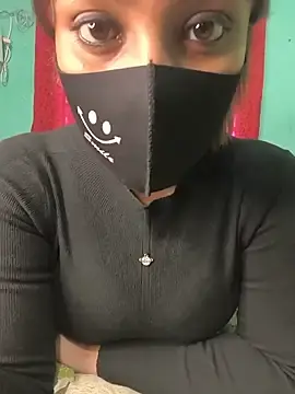 Stripchat Live Sex Cam of Miss_Mayaa_