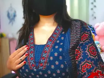 Stripchat Live Sex Cam of thyAnvi