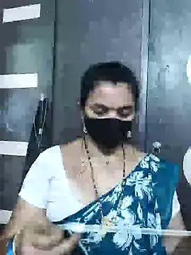 Stripchat Best Webcam of Leela_555