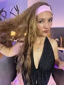 Stripchat Live Sex of JennaMilf_
