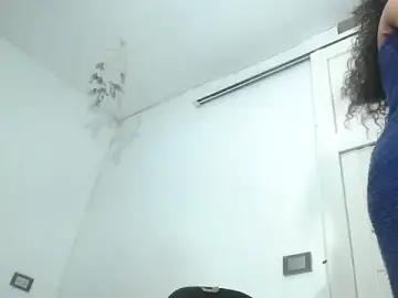 Stripchat Live Sex of Squirter_pussybomb