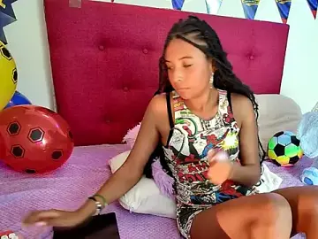 Stripchat Free Porn Cam of Ellie_Cute7