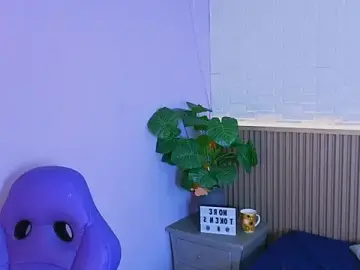 Stripchat Sex Cam of Delilah_bless