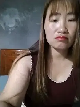 Stripchat Free Live Porn of emini-xx