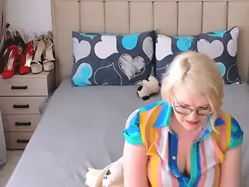Stripchat Watch Live Sex Cams of sabrinamacmarren