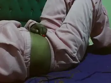 Stripchat Best Webcam of Sexy_Riri