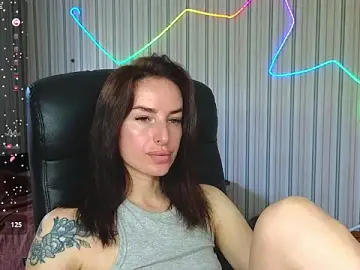 Stripchat Adult Video Chat of xx_adrihanna_xx