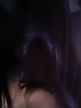 Stripchat Sex Cam of llomayy-love