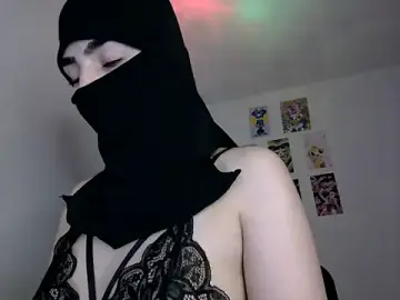 Stripchat Watch Live Sex Cams of veiledamira01