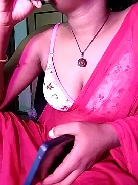 Stripchat Best live sex cam show of Tamil_Kavitha