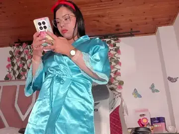 Stripchat Sex Cam of ally_sun__