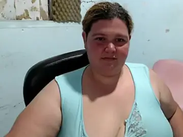 Stripchat Watch Live Sex Cams of bbwsquirt