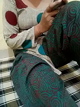 Stripchat Adult Webcam of Seema_yadav01