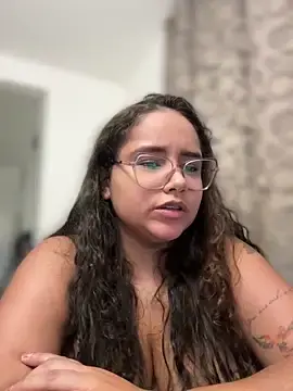 Stripchat Live Sex of CurlyGirl_1