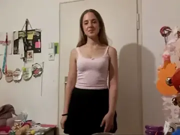 Stripchat Adult Webcams of petaljig