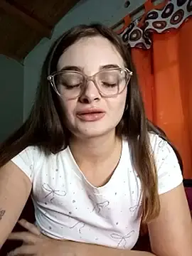 Stripchat Adult Webcam of Emmacut